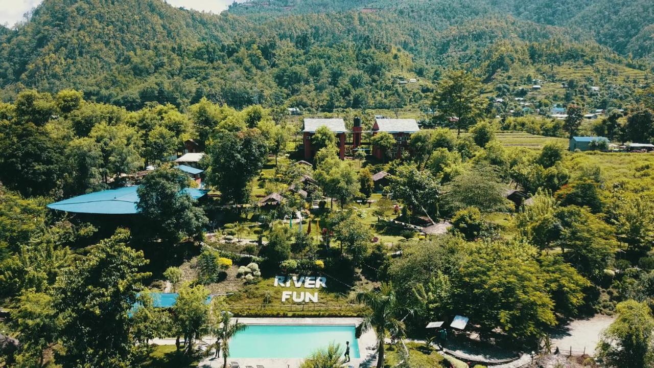 River Fun Beach Resort Gorkhā Kültér fotó